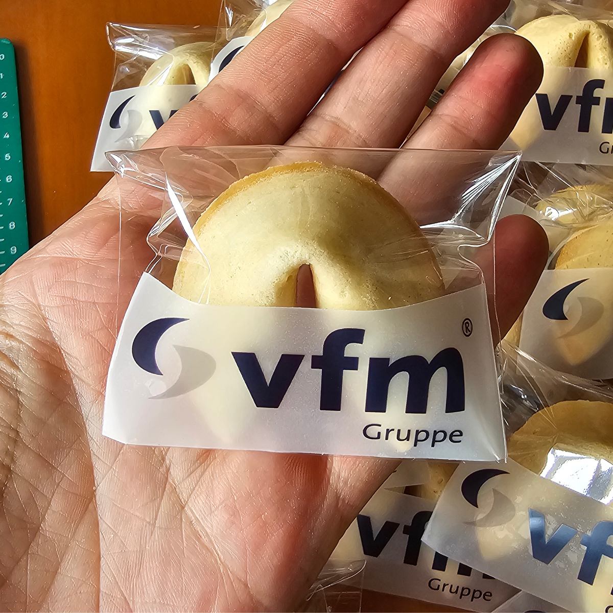 100 Personalised Fortune Cookies